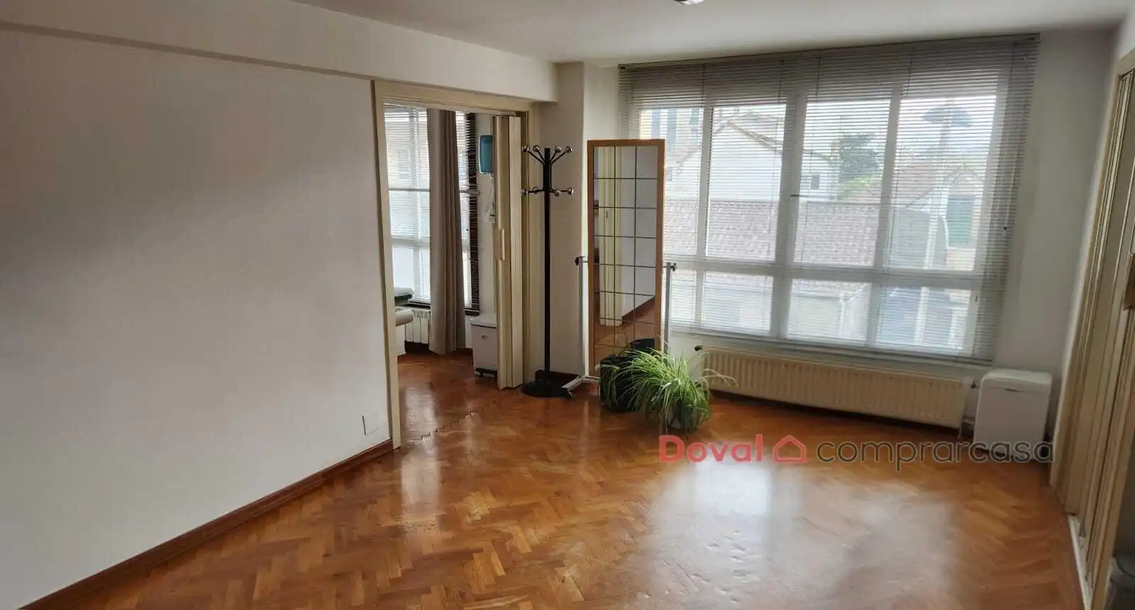 Sala de estar de Planta baja en venta en O Porriño   con Calefacción