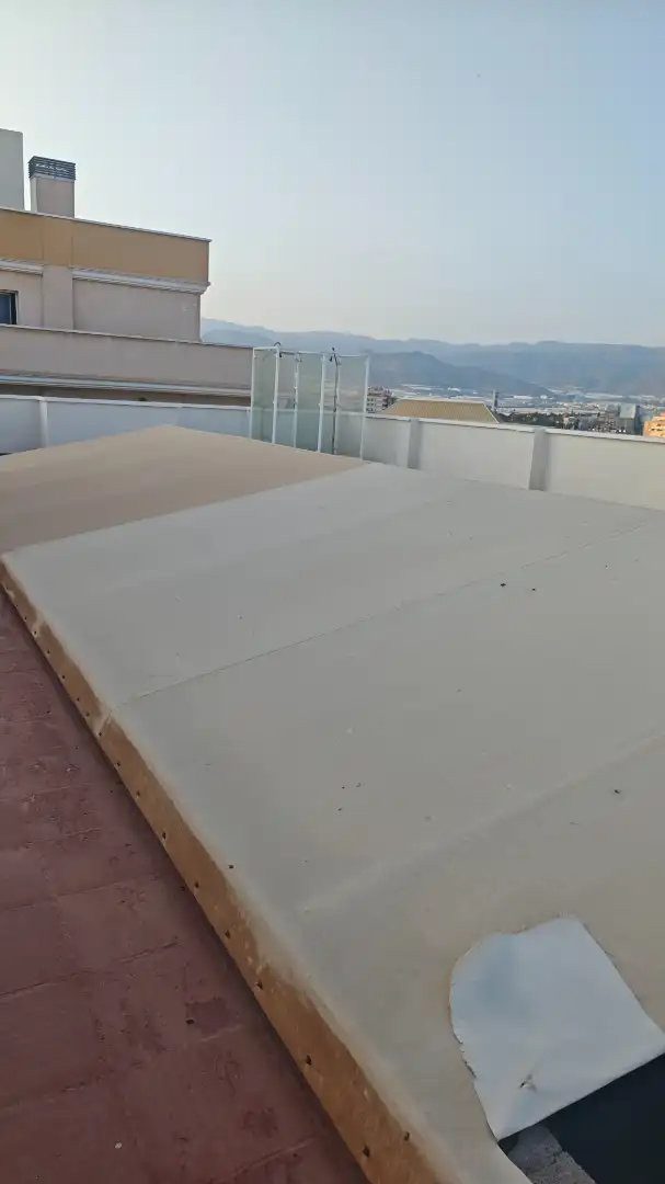 Terraza de Piso en venta en Roquetas de Mar con Aire acondicionado, Terraza y Amueblado
