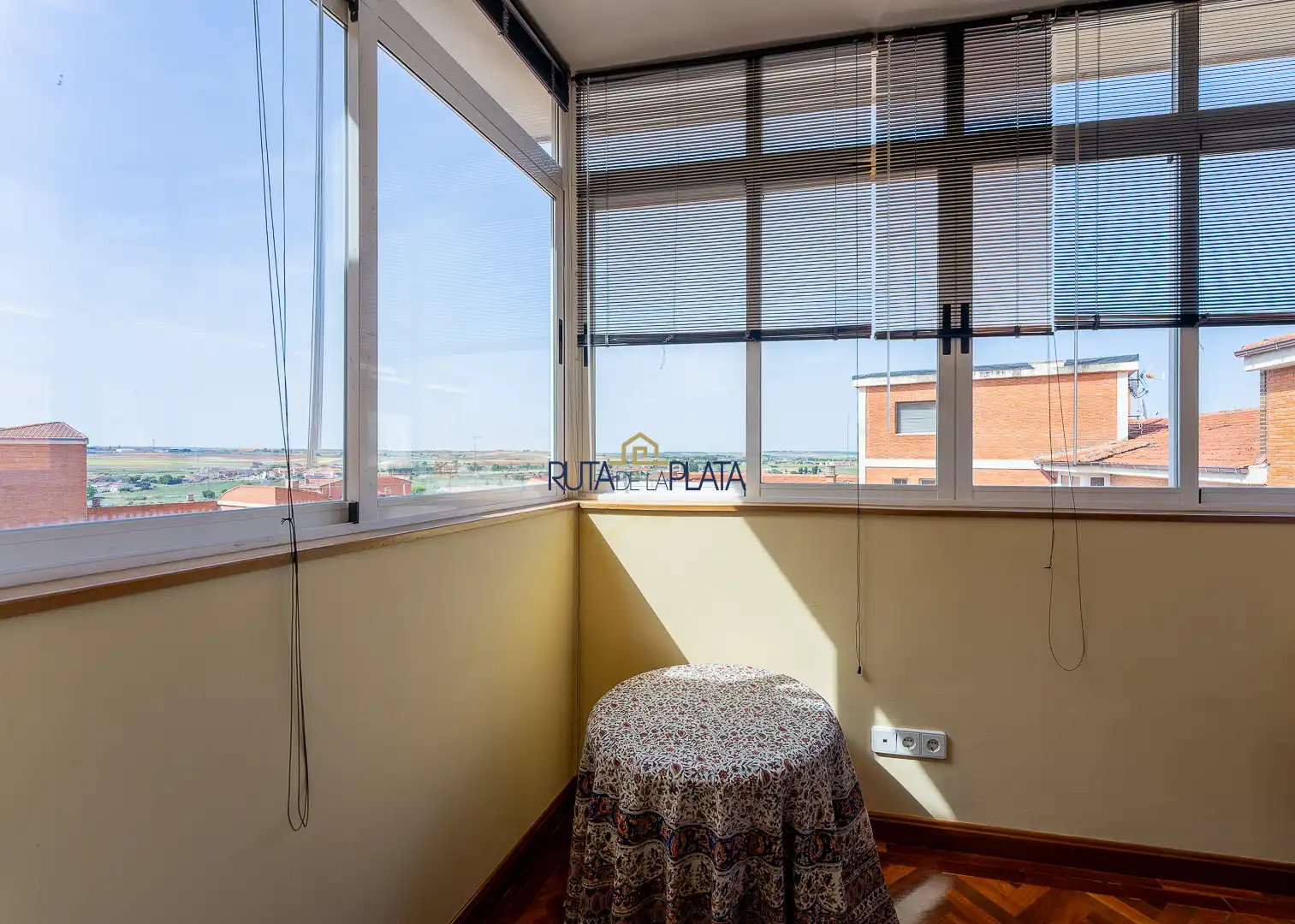 Balcony of Attic for sale in Zamora Capital   with Air Conditioner, Heating and Parquet flooring