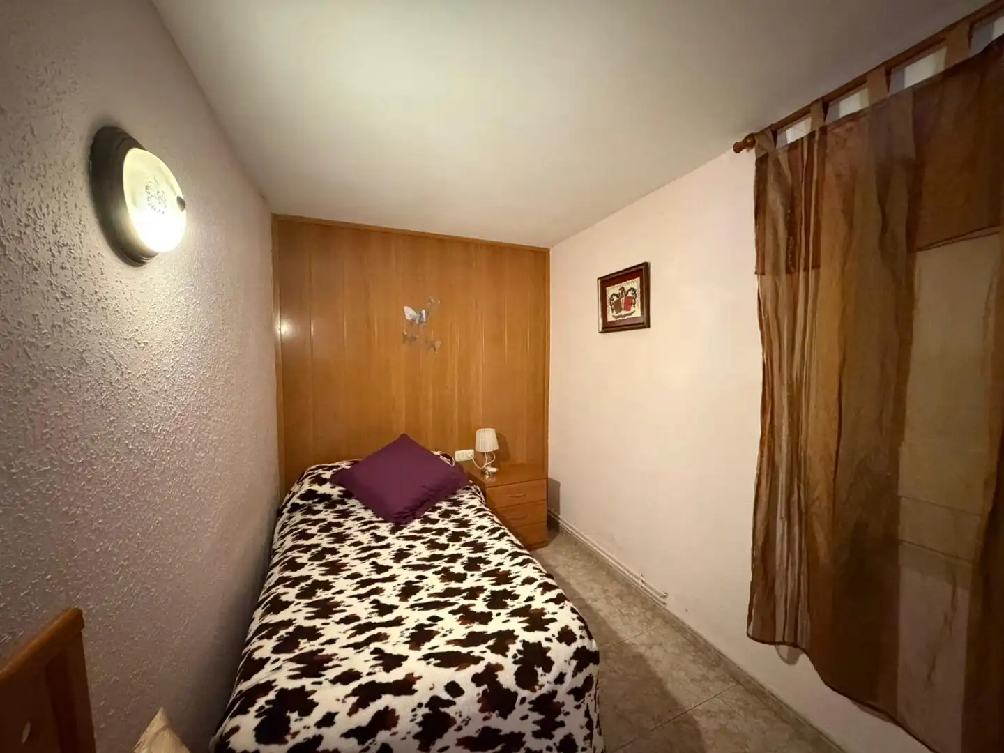Dormitori de Casa o xalet en venda en L'Hospitalet de Llobregat amb Terrassa