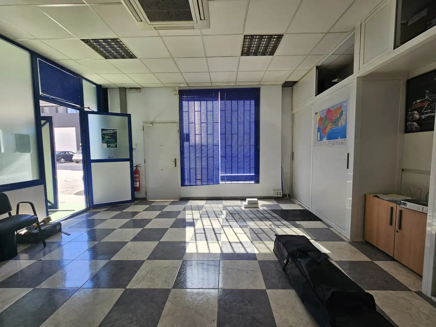 Gewerbefläche zum Verkauf in Peligros, imagen 4