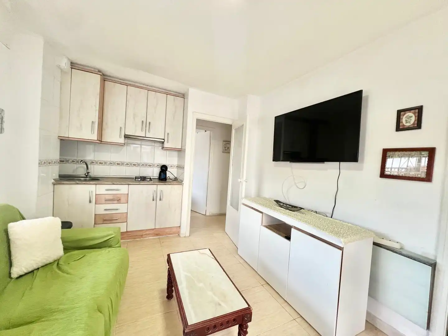 Living room of Ground floor for rent in Torrevieja  with Heating, Terrace and Furnished