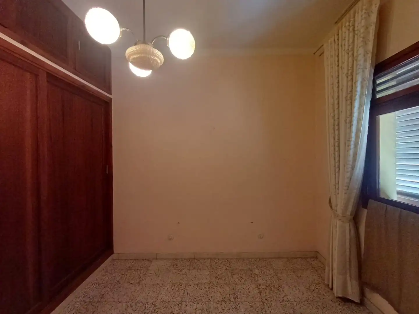 Casa adosada en venta en Santa Brígida con Terraza y Alarma
