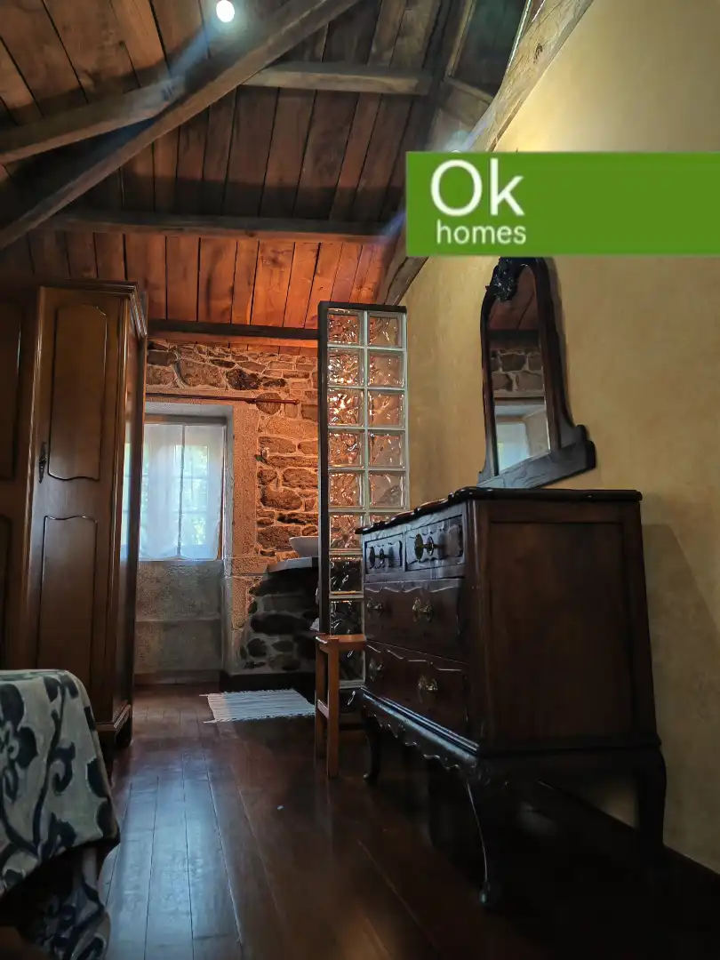 Country house zum Verkauf in Guitiriz mit Heizung, Parkett und Abstellraum