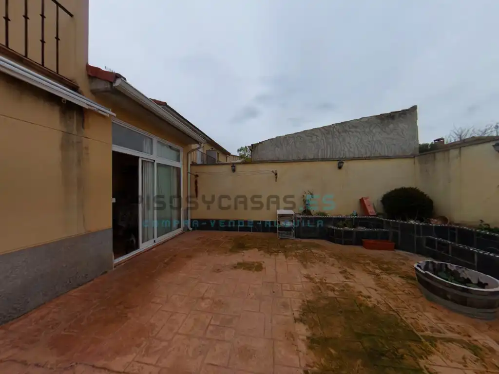 Terrace of Houses for sale in San Mateo de Gállego  with Air Conditioner, Private garden and Terrace