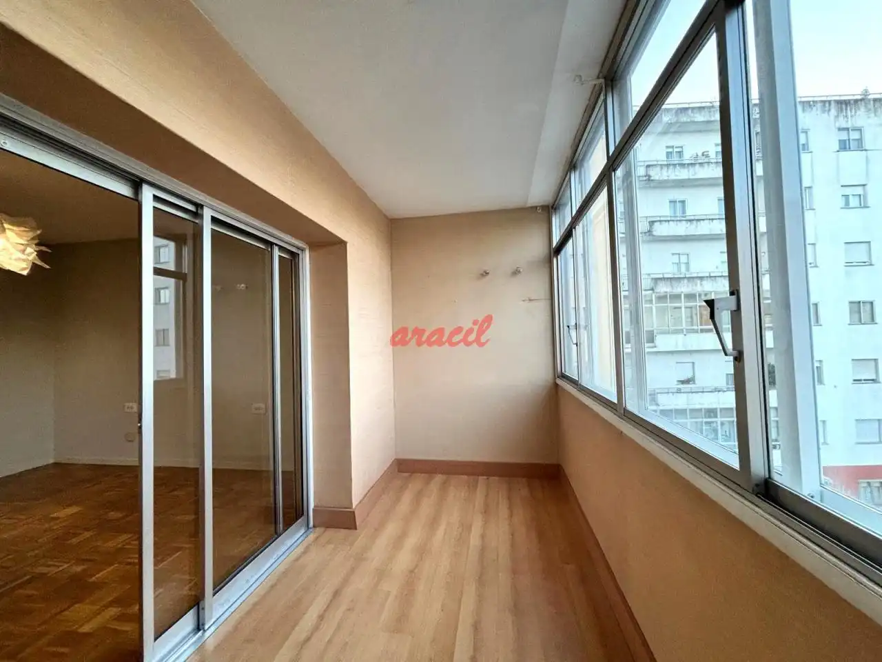 Wohnung zur Miete in Ourense Capital  mit Heizung und Terrasse