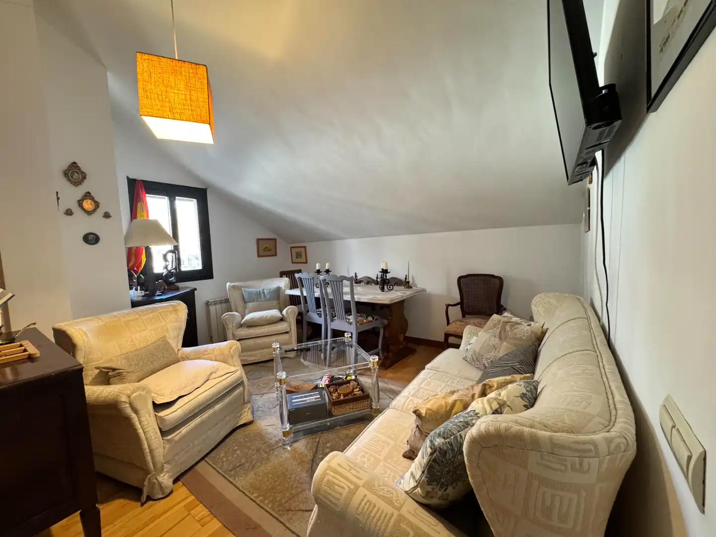 Living room of Houses for sale in El Escorial  with Air Conditioner, Heating and Private garden