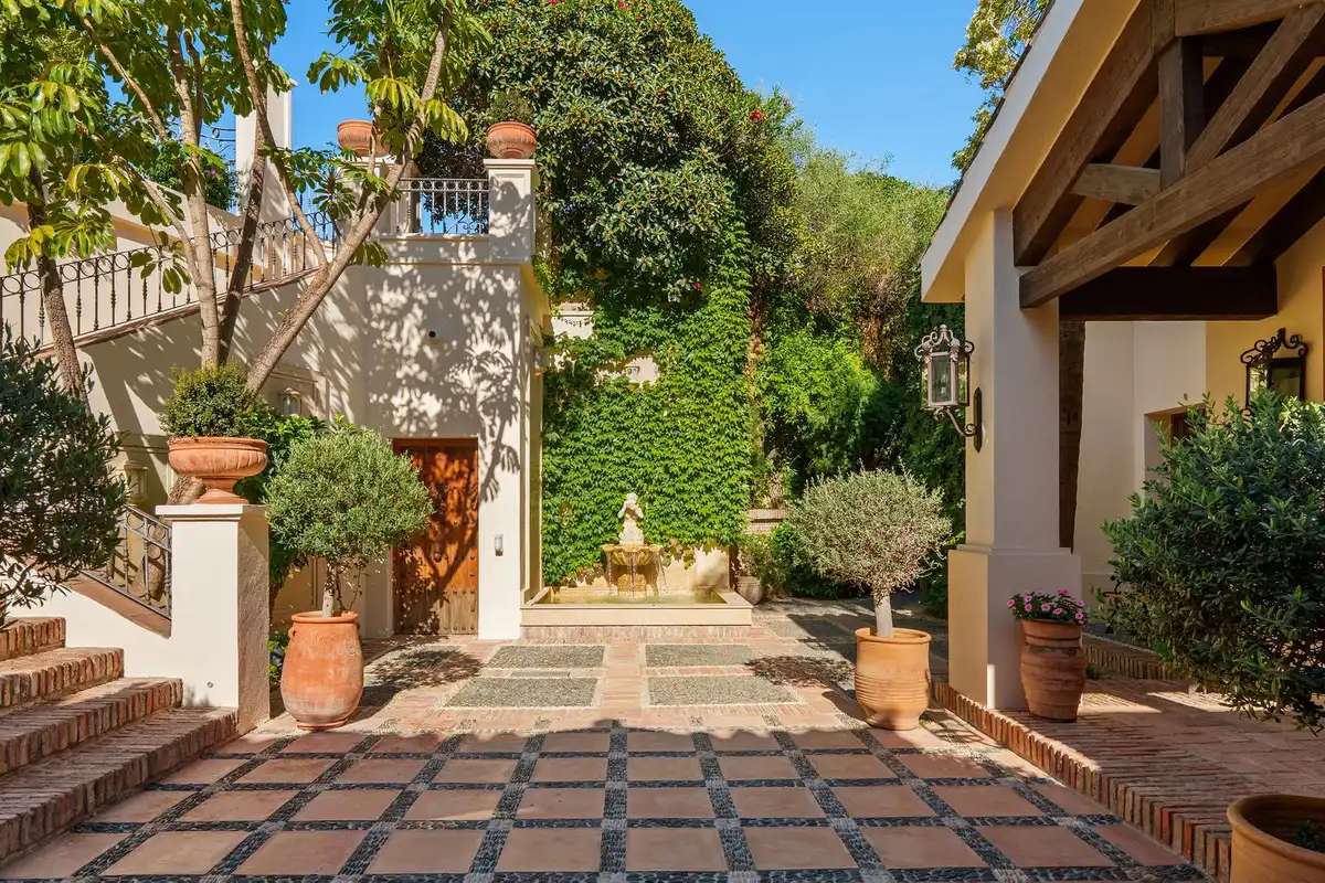 Casa con piscina en venta en San Pedro de Alcántara, imagen 19