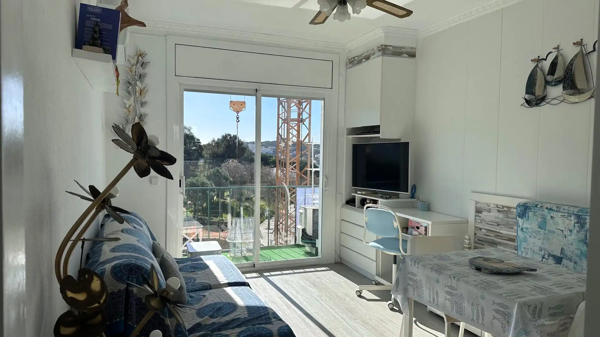 Bedroom of Flat for sale in Castell d'Aro, Platja d'Aro i s'Agaró  with Air Conditioner and Terrace