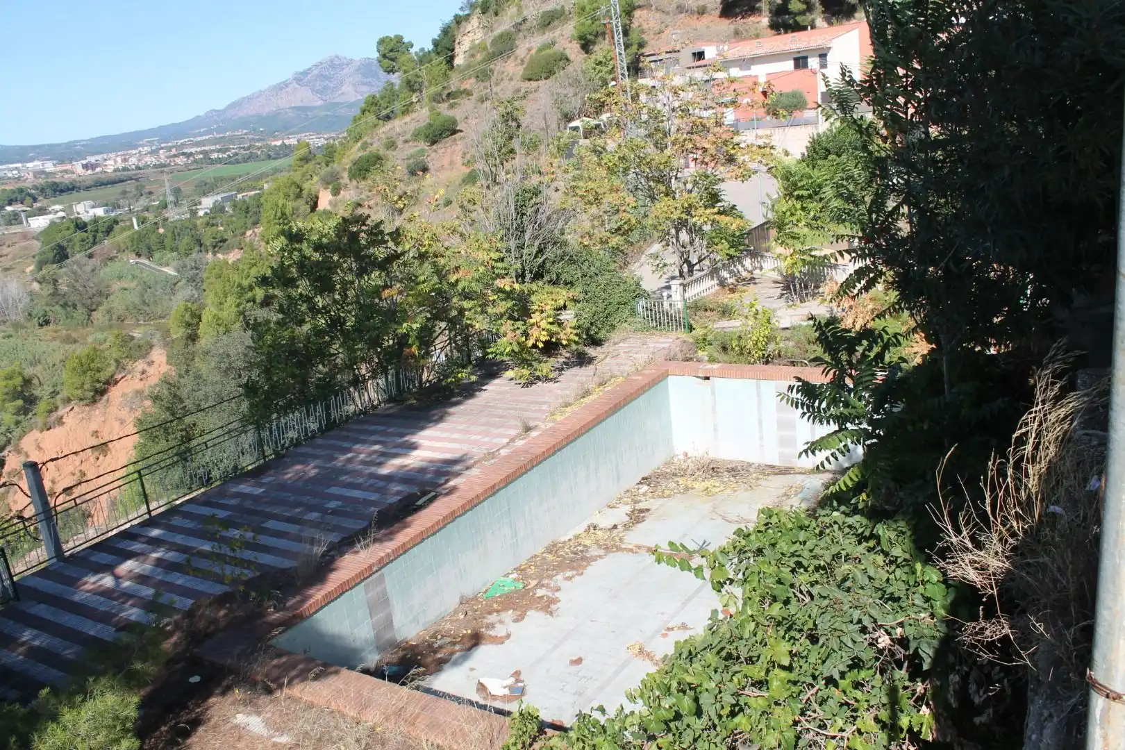 Terreny residencial en venda a Abrera, imagen 2