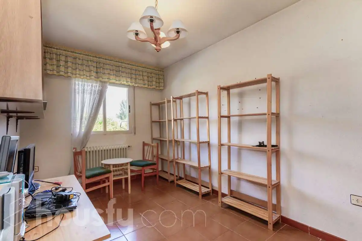 Habitación de Casa o chalet en venta en Azuqueca de Henares con Calefacción, Jardín privado y Terraza