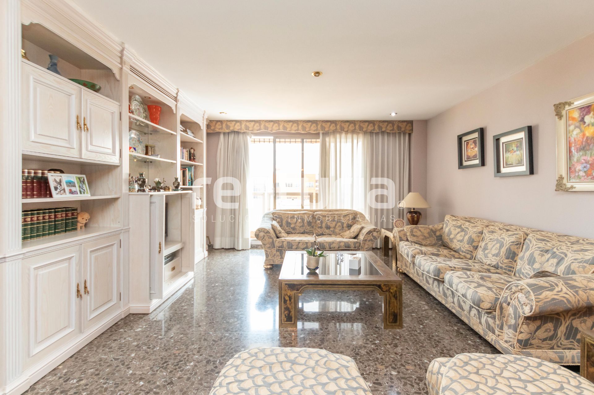 Sala d'estar de Pis en venda en  Valencia Capital amb Aire condicionat, Terrassa i Forn