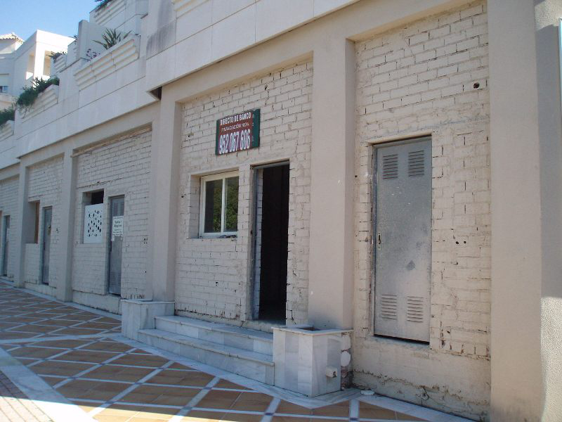 Exterior view of Premises for sale in Marbella