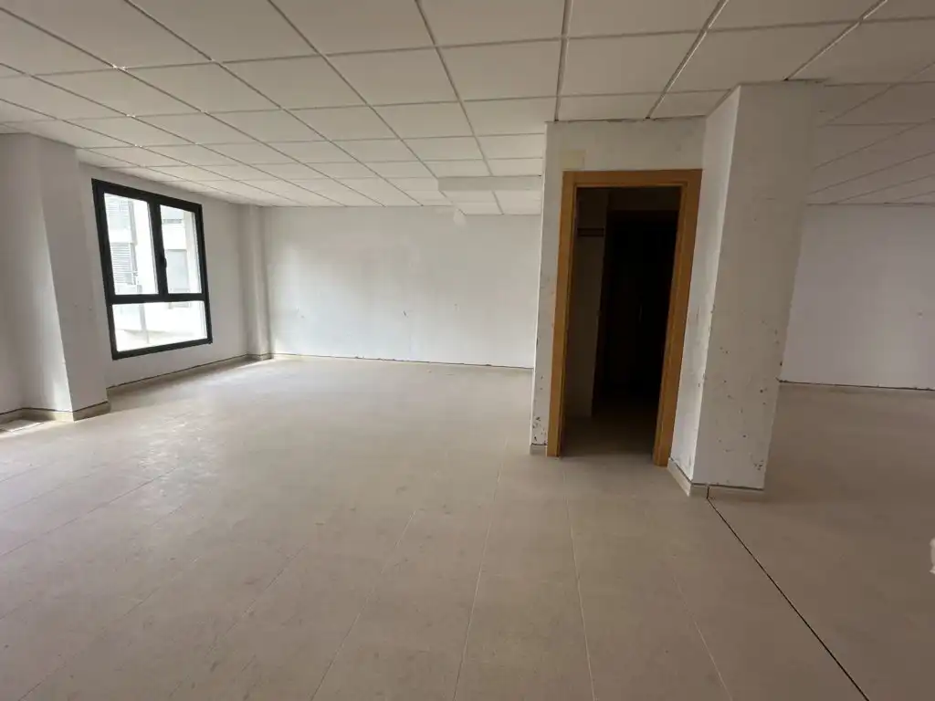 Oficina en venda en  Logroño