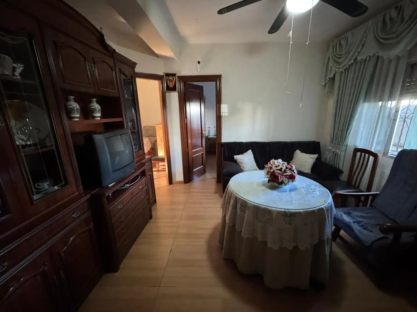 Living room of Flat for sale in Sevilla