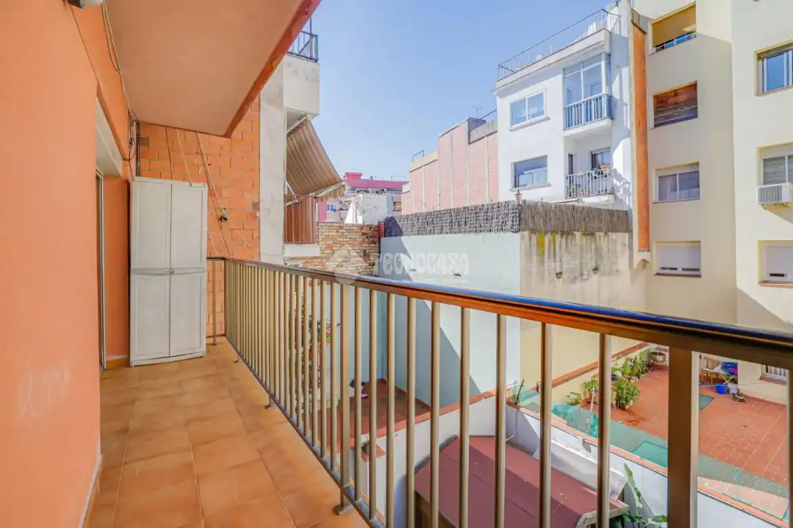 Terraza de Piso en venta en Sant Boi de Llobregat con Balcón