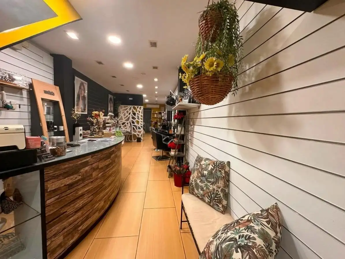 Business premises to rent in Centre, imagen 2