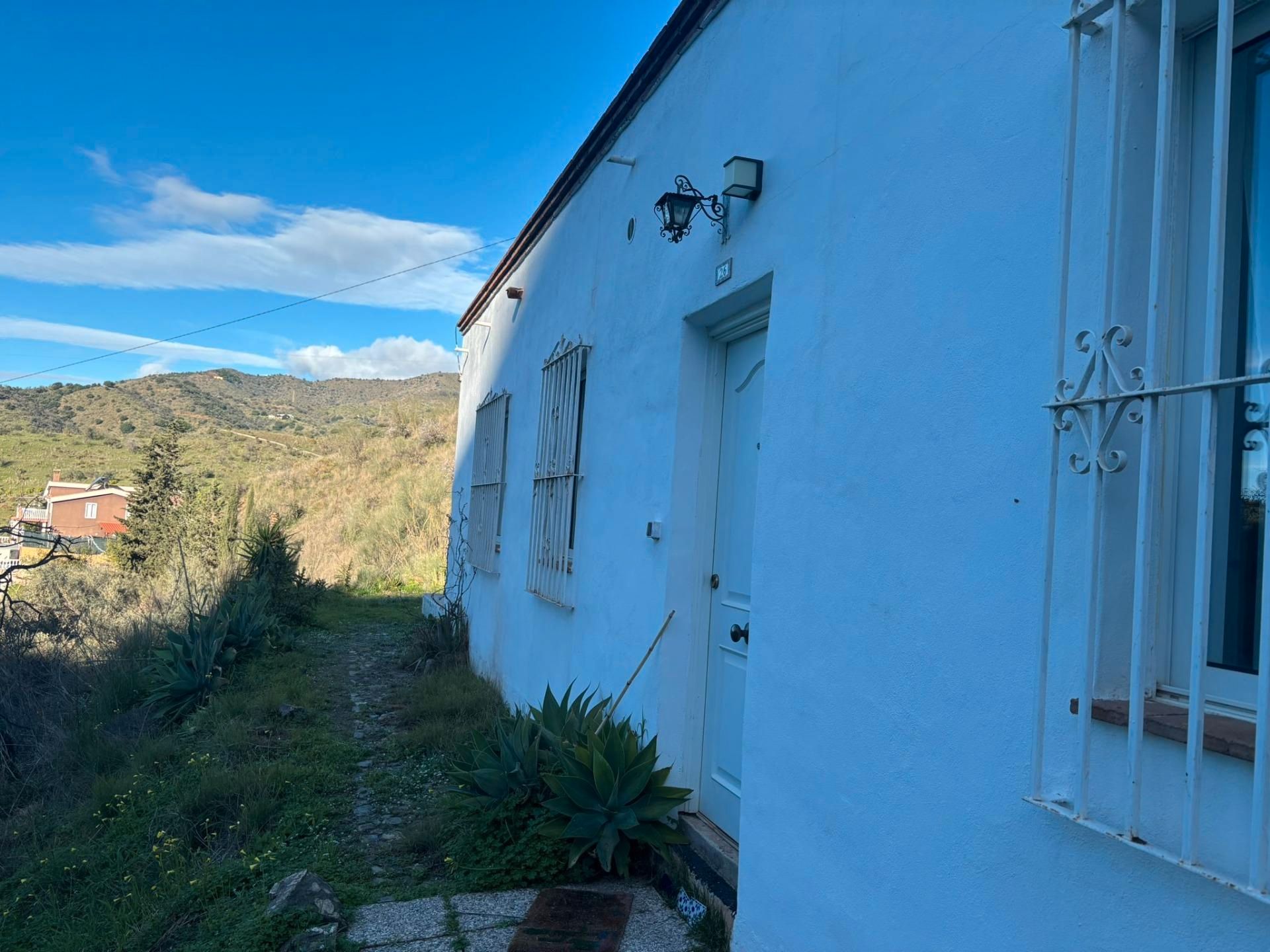 Vista exterior de Finca rústica en venda en Rincón de la Victoria