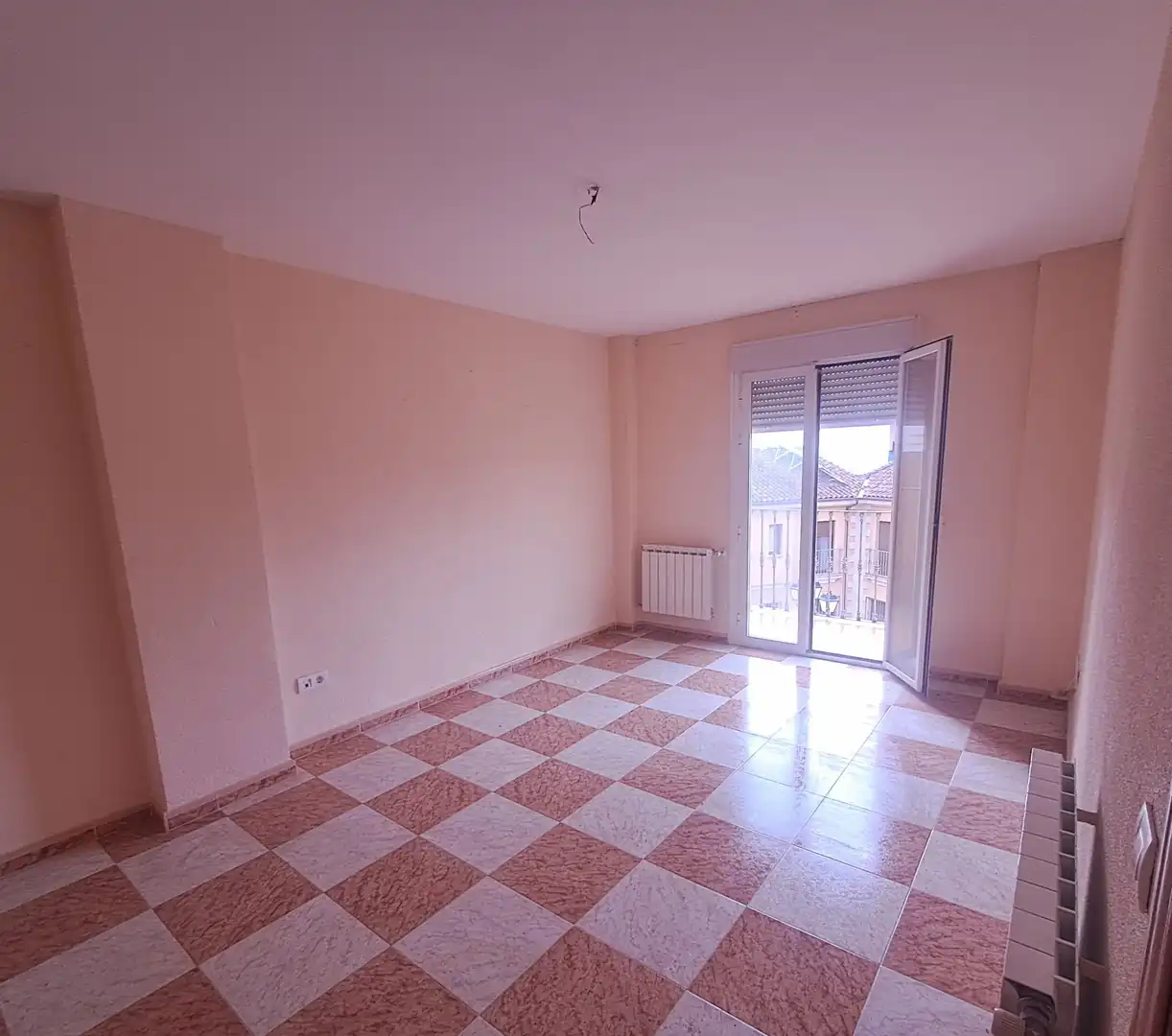 Piso en venta en C/ San Luis, Tomelloso