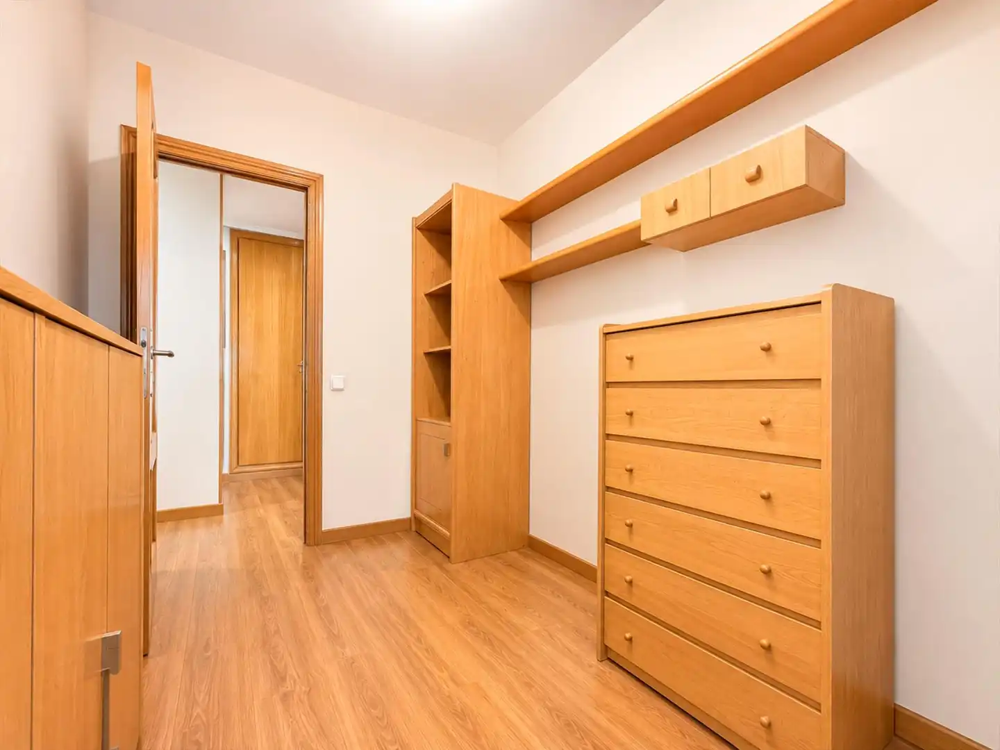 Habitación de Piso en venta en Valencia con Aire acondicionado y Calefacción