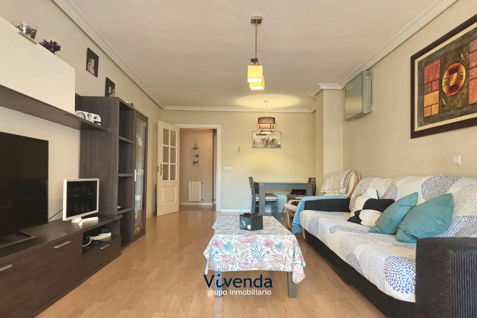 Sala de estar de Piso en venta en Humanes de Madrid con Calefacción, Jardín privado y Terraza