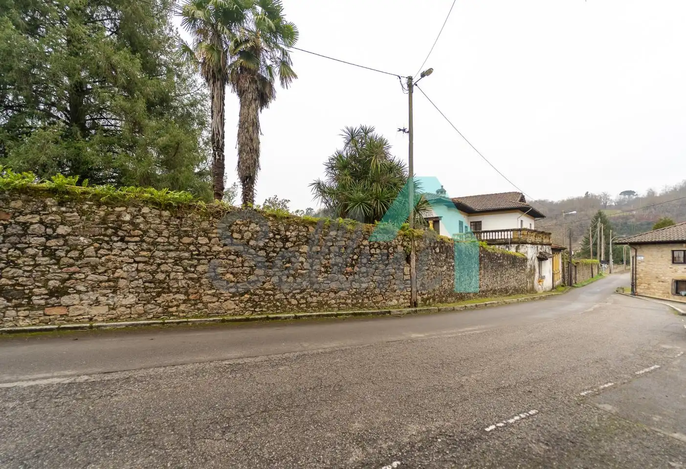 Vista exterior de Casa o xalet en venda en Piloña amb Jardí privat, Parquet i Terrassa