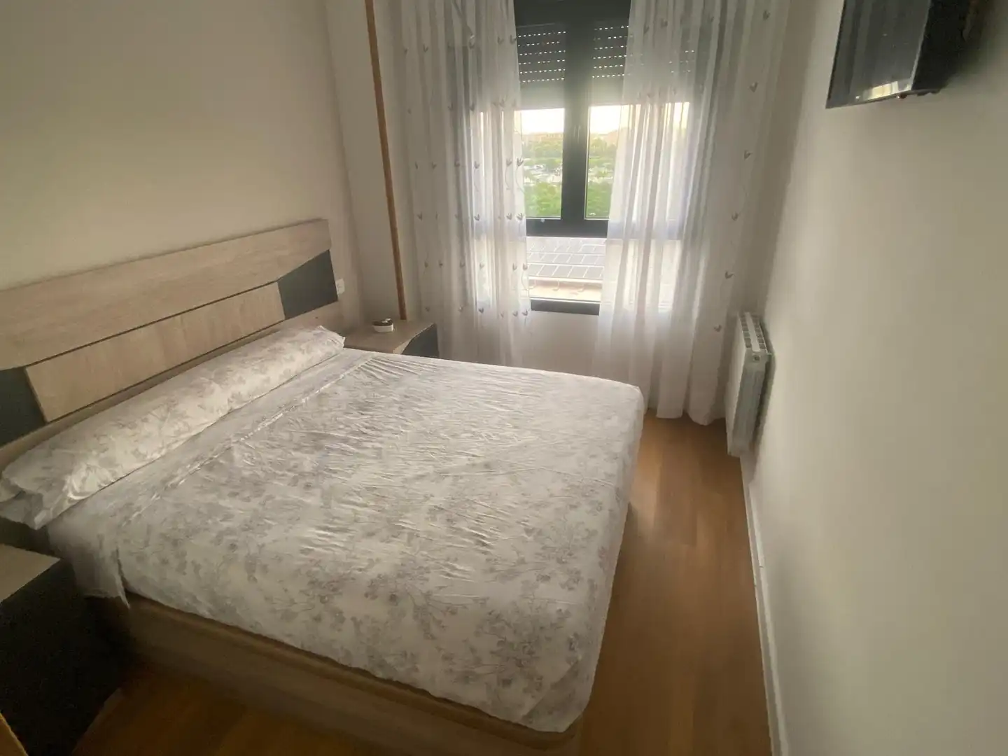 Bedroom of Flat for sale in Ciudad Real  with Air Conditioner, Heating and Storage room