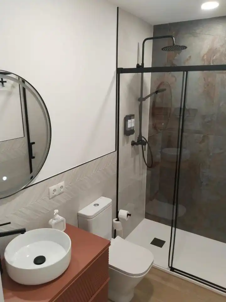 Bany de Pis de lloguer en Barrio de Salamanca