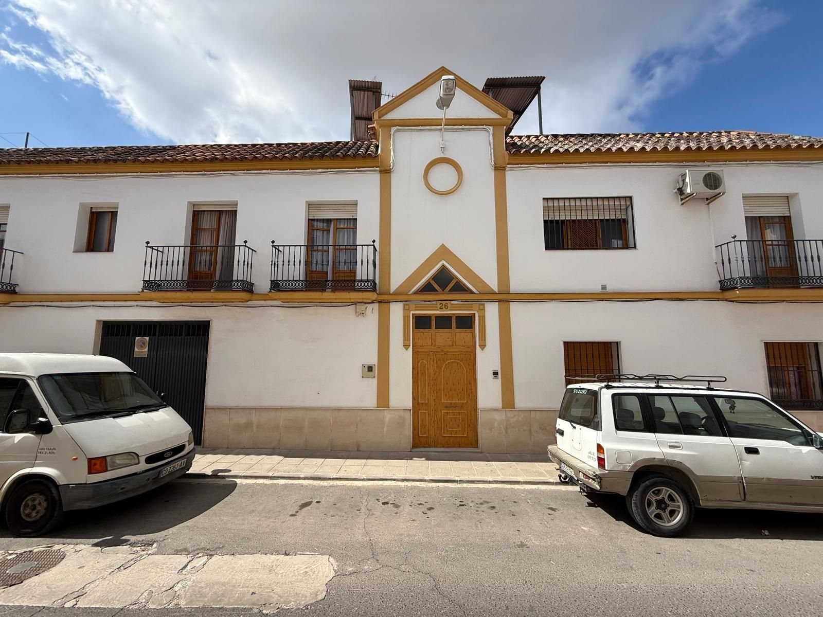 Exterior view of House or chalet for sale in Puente Genil  with Air Conditioner, Private garden and Terrace