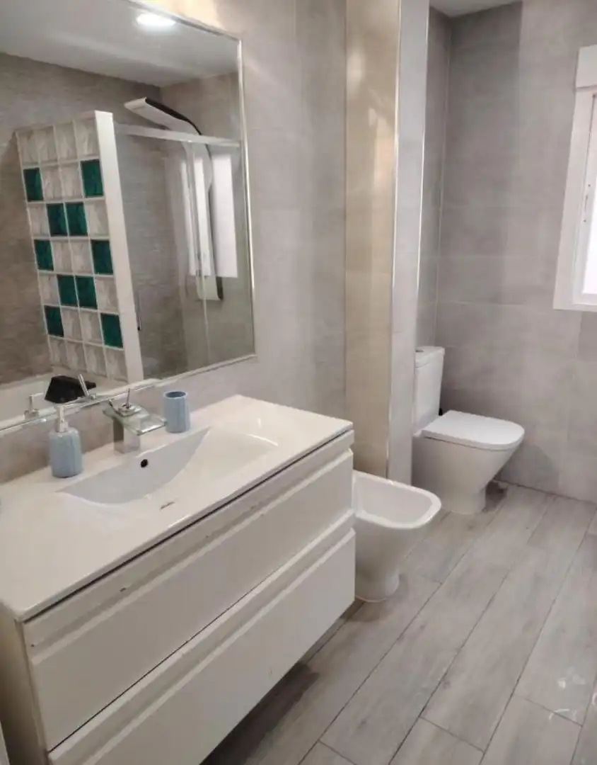 Wohnung zur Miete in Vista Alegre - Parque Cruz Conde