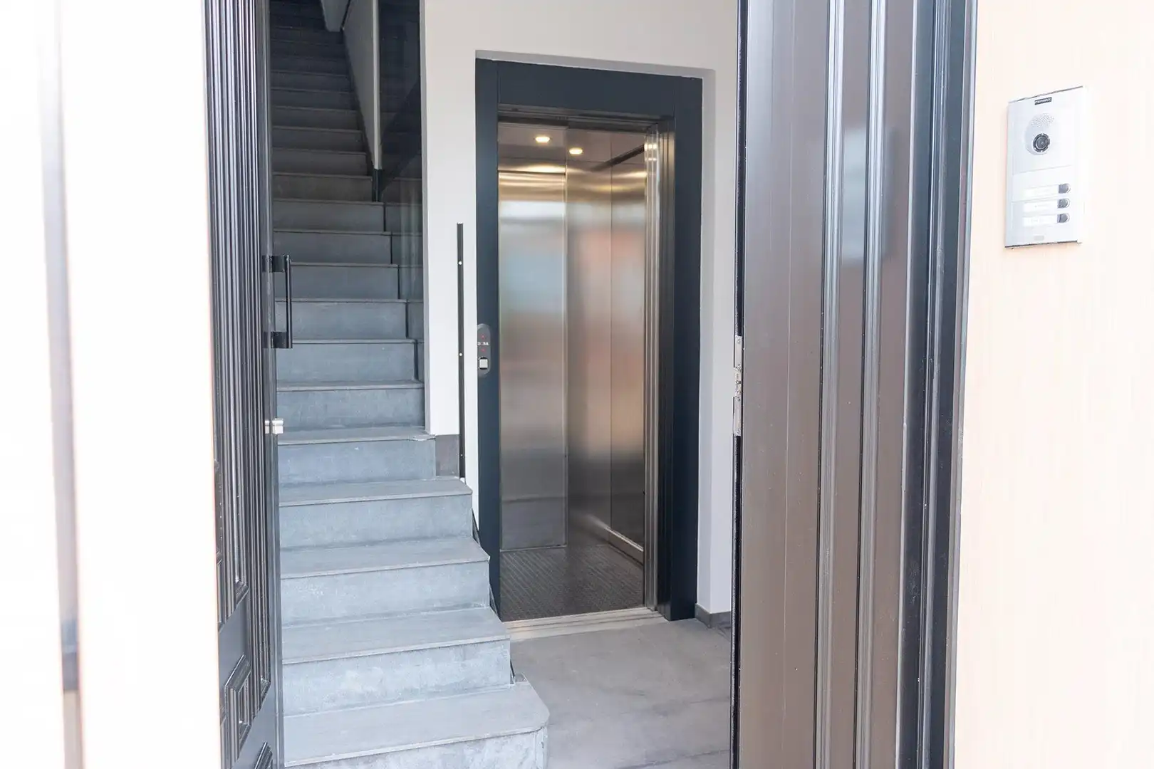 Oficina de alquiler en A Coruña Capital  con Aire acondicionado y Calefacción