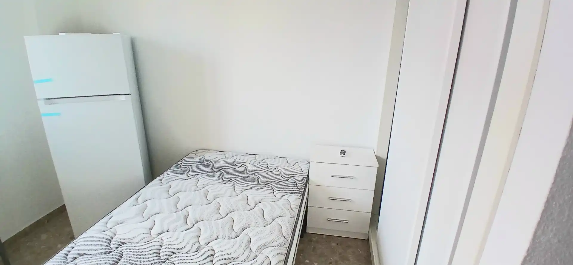 Room in Calle Real, 58, Centro