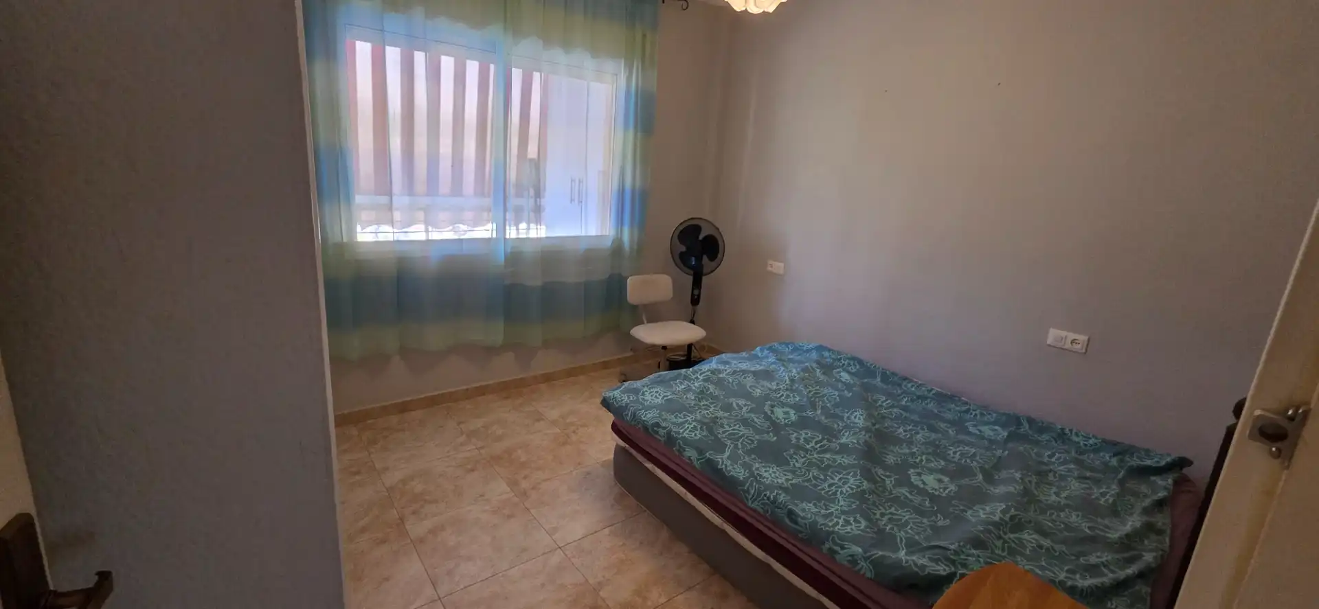 Habitación de Piso en venta en Fuengirola con Terraza y Amueblado
