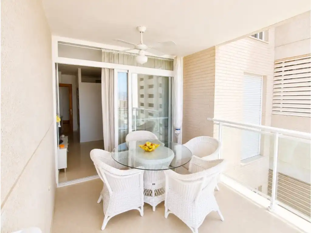 Terrasse von Wohnung zum Verkauf in Benidorm mit Klimaanlage und Möbliert