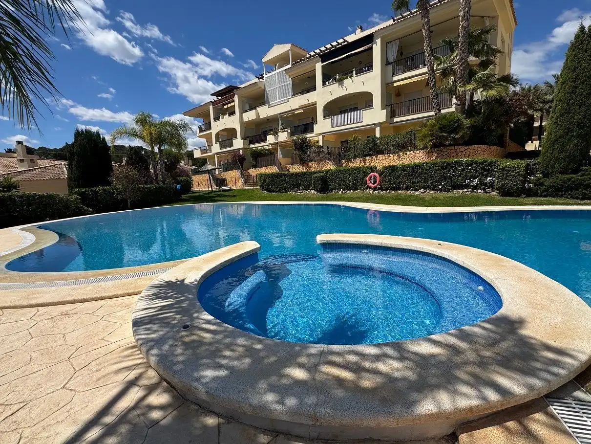 Schwimmbecken von Wohnungen zur Miete in Altea mit Klimaanlage, Heizung und Terrasse