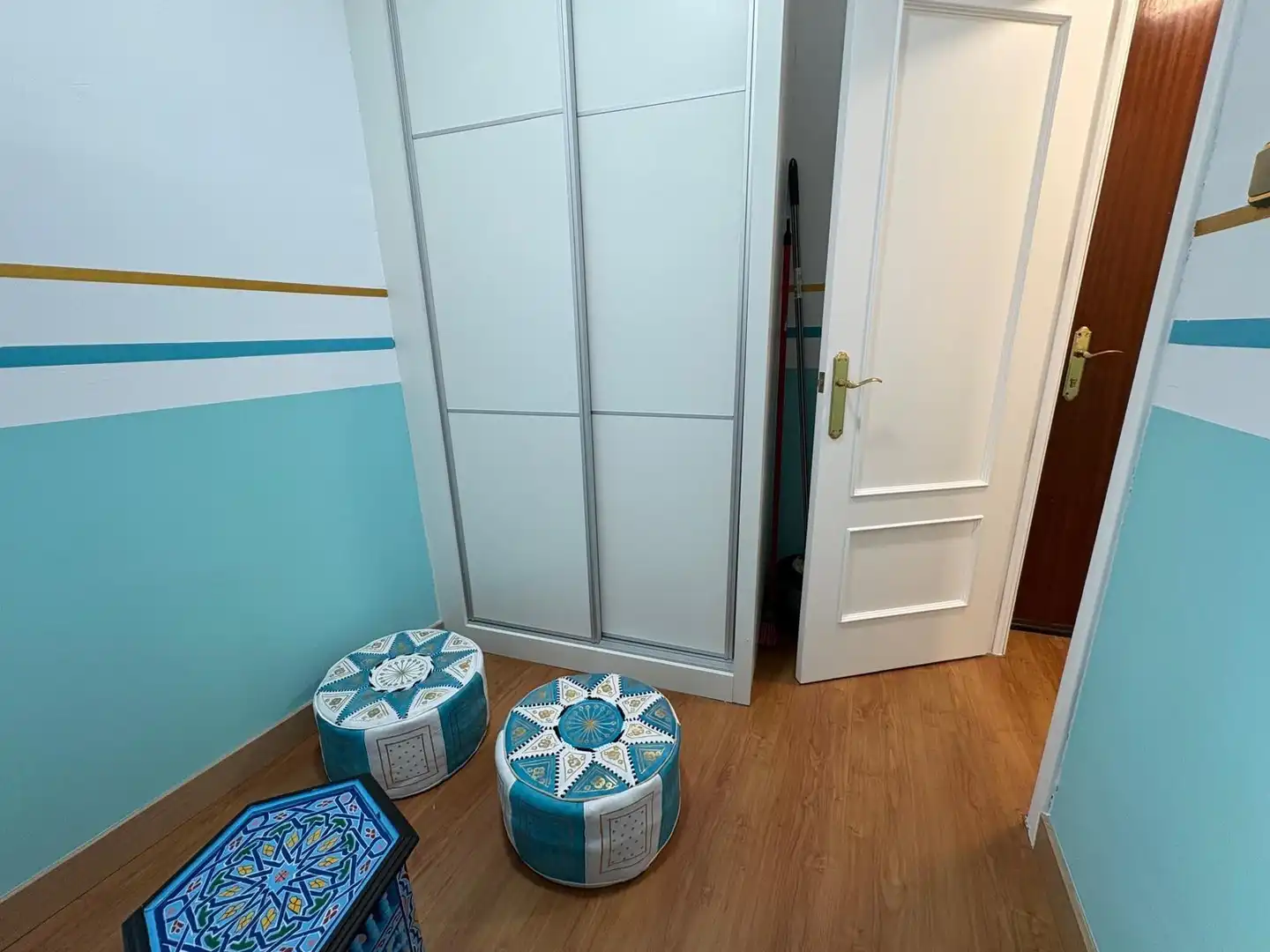 Habitación de Piso en venta en Córdoba con Aire acondicionado, Trastero y Amueblado