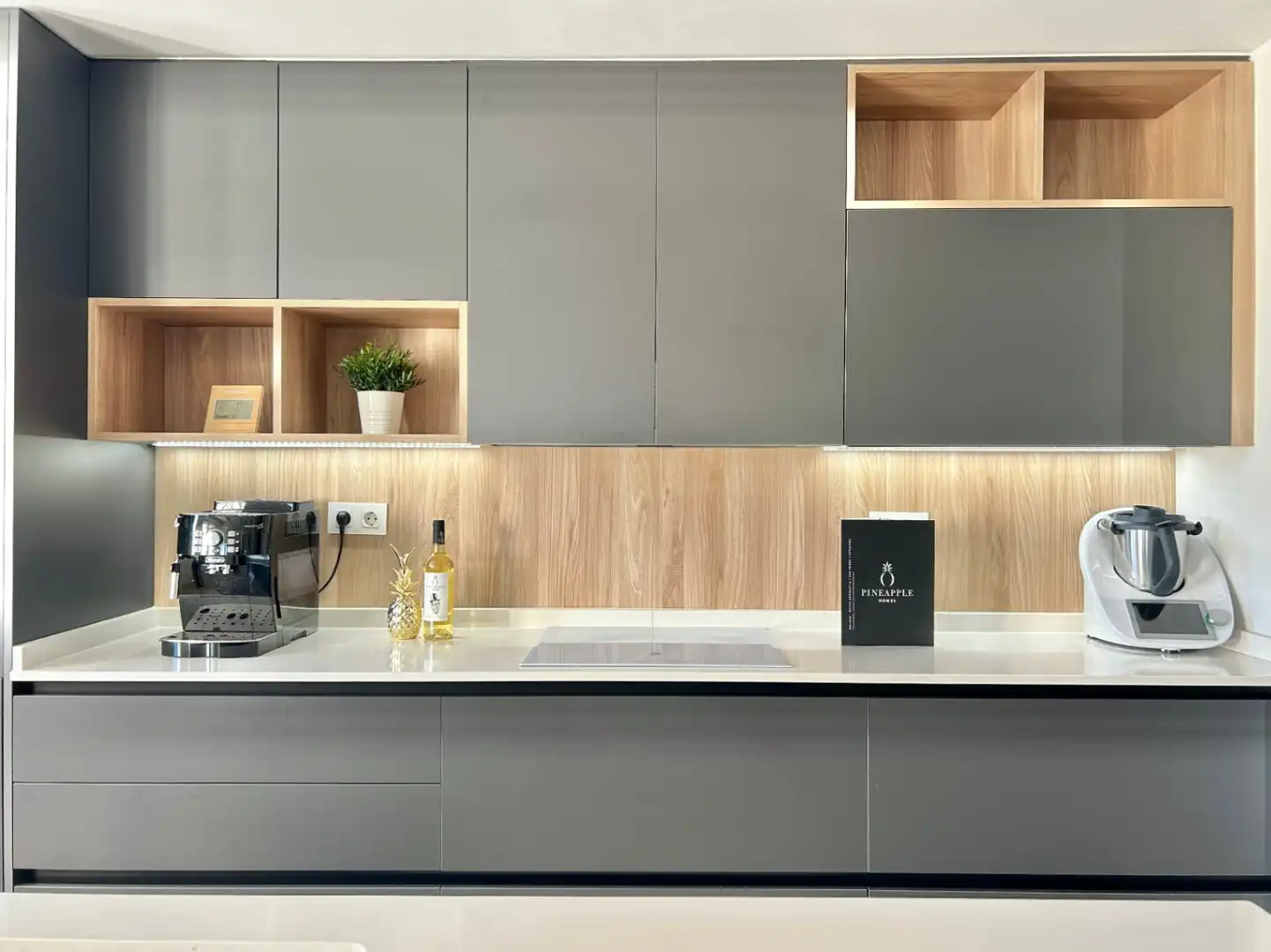 Kitchen of Apartments for sale in Málaga  with Air Conditioner, Terrace and Storage room