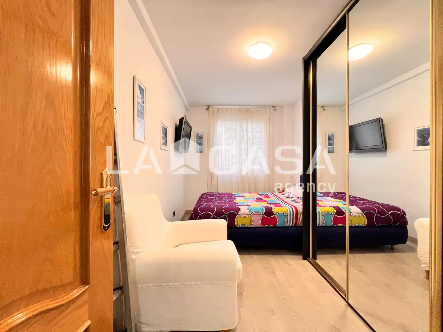 Habitación de Piso en venta en Badalona con Calefacción, Terraza y Trastero