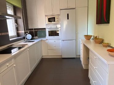 Flat with lift to rent in Paseo de San Vicente