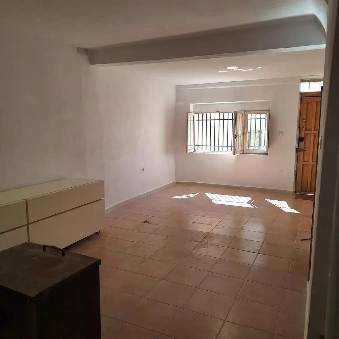 Duplexes for sale in Sax