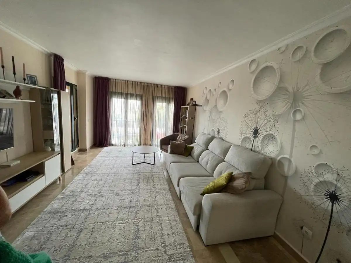 Flat with lift for sale in San Pedro de Alcántara, imagen 5