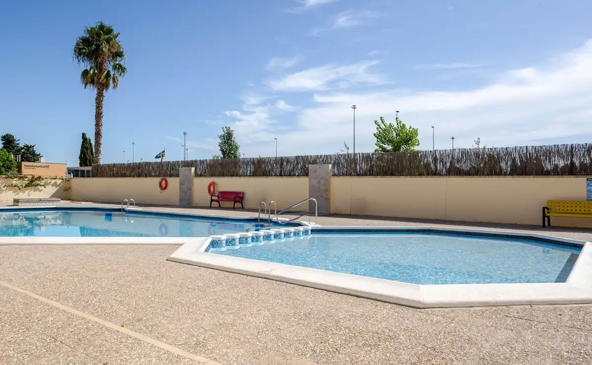 Piscina de Dúplex en venda en Torrevieja amb Calefacció, Jardí privat i Terrassa
