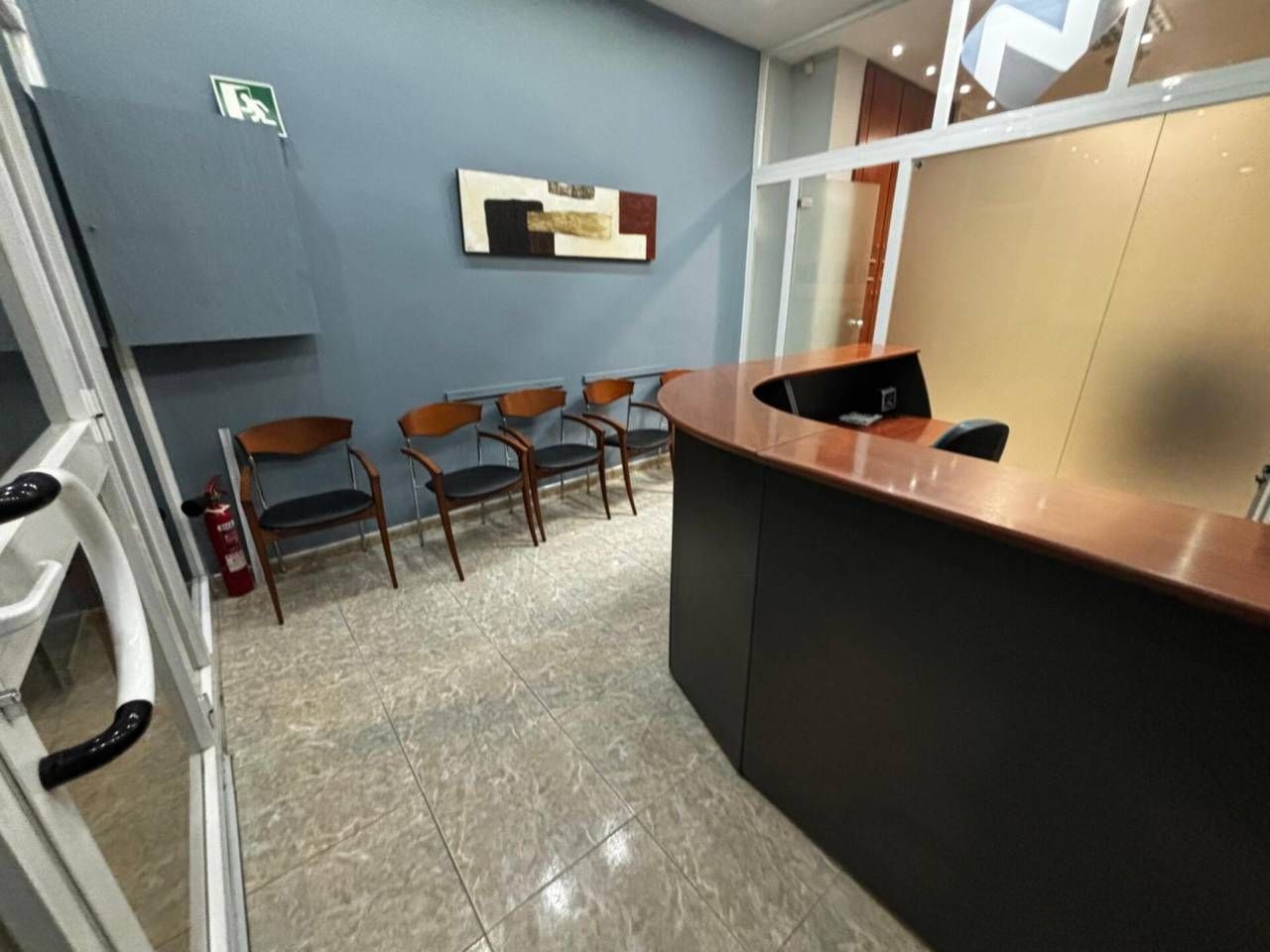 Local de lloguer a Ronda Ibérica, La Geltrú - Sant Jordi