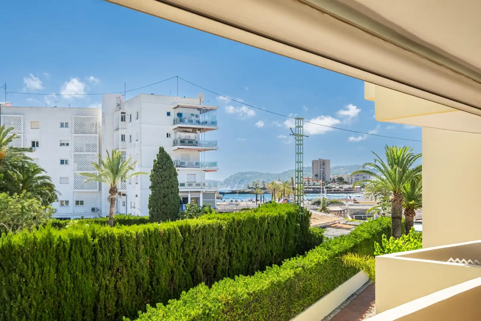 Apartment with pool to rent in Montañar - El Arenal, imagen 2