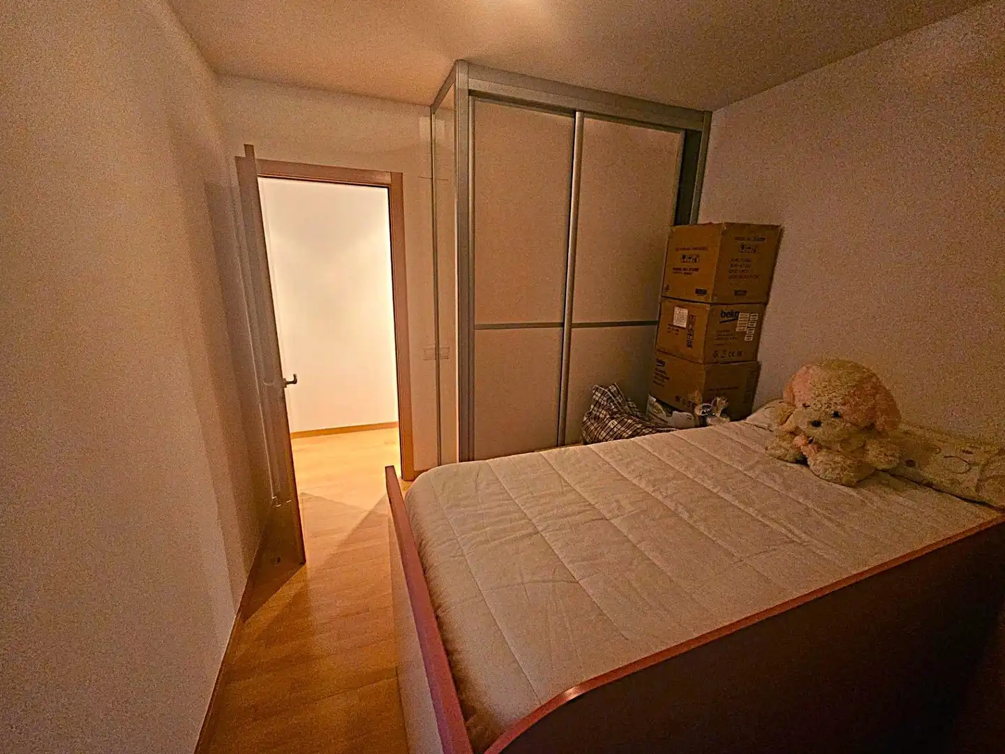 Schlafzimmer von Wohnungen zum Verkauf in Lleida mit Klimaanlage, Heizung und Balkon