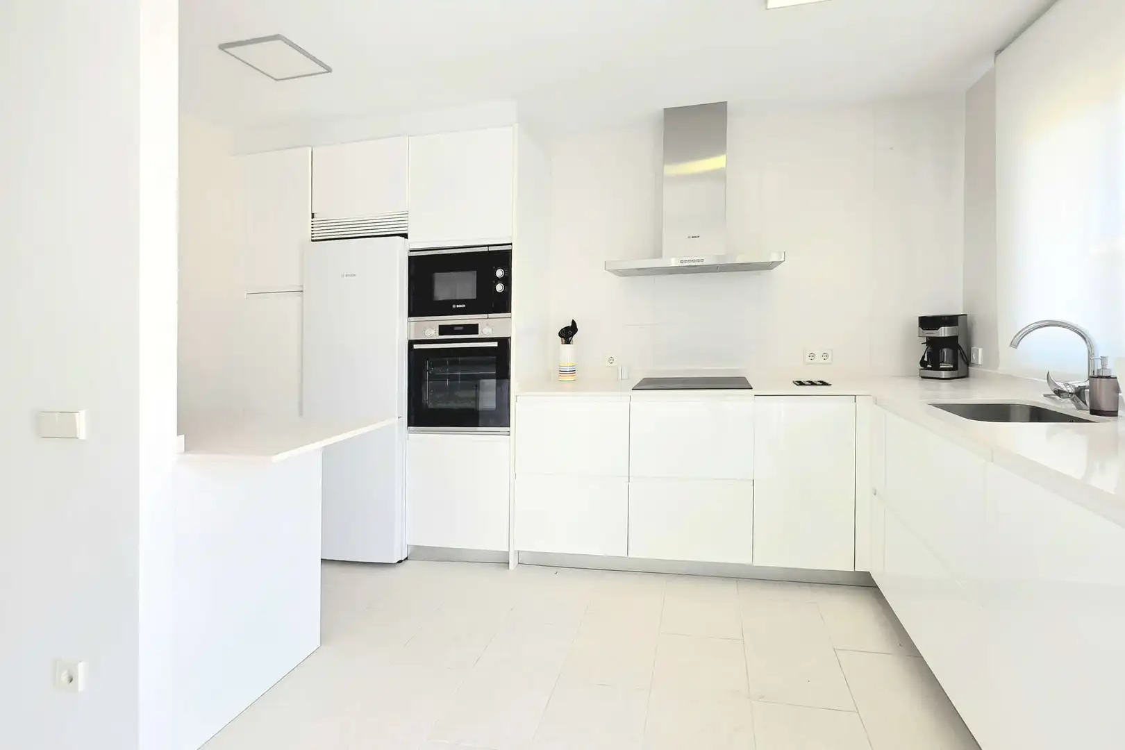 Küche von Einfamilien-Reihenhaus zum Verkauf in Santa Margalida mit Klimaanlage, Terrasse und Möbliert
