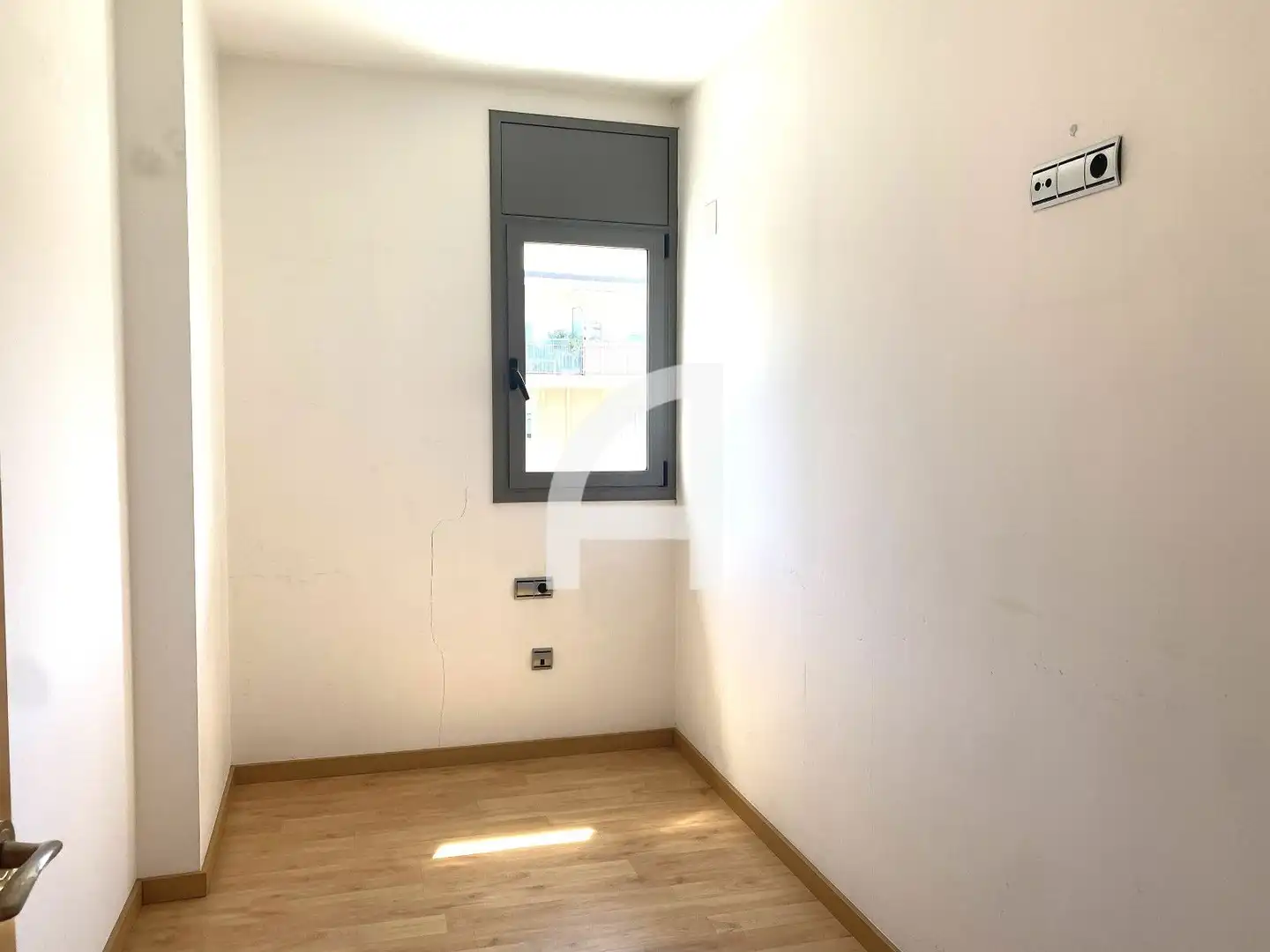 Bedroom of Flat for sale in Terrassa  with Air Conditioner, Heating and Terrace