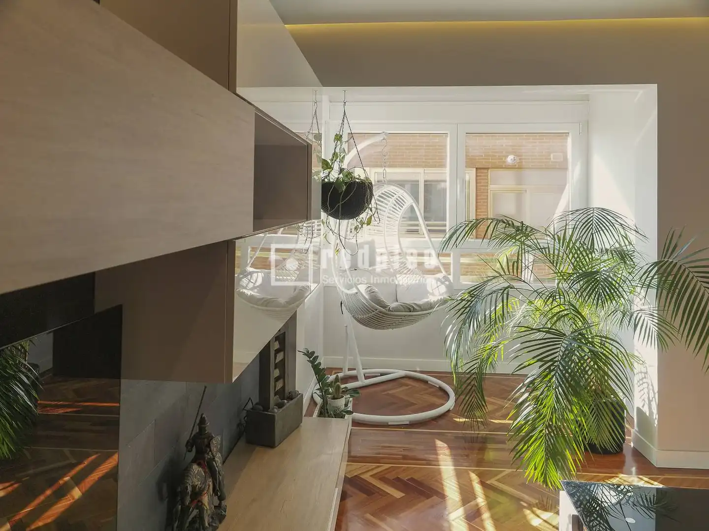 Sala d'estar de Pis en venda en Madrid amb Calefacció, Jardí privat i Terrassa