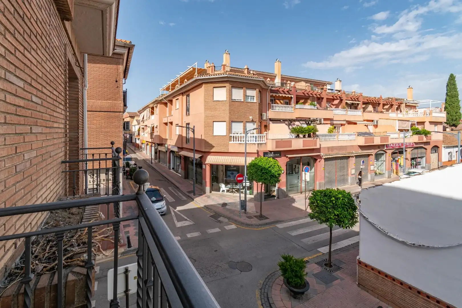 Außenansicht von Wohnung zum Verkauf in Armilla mit Klimaanlage, Heizung und Terrasse