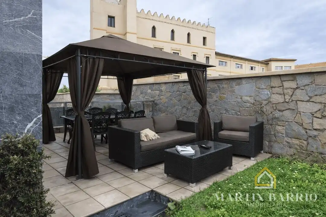 Terraza de Piso en venta en Getxo  con Aire acondicionado, Calefacción y Jardín privado